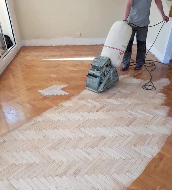 Servicios de Parquet Seldas